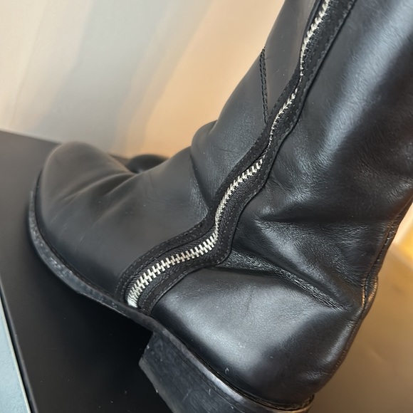 Dolald J Pliner used boot size 5.5 - Picture 9 of 16